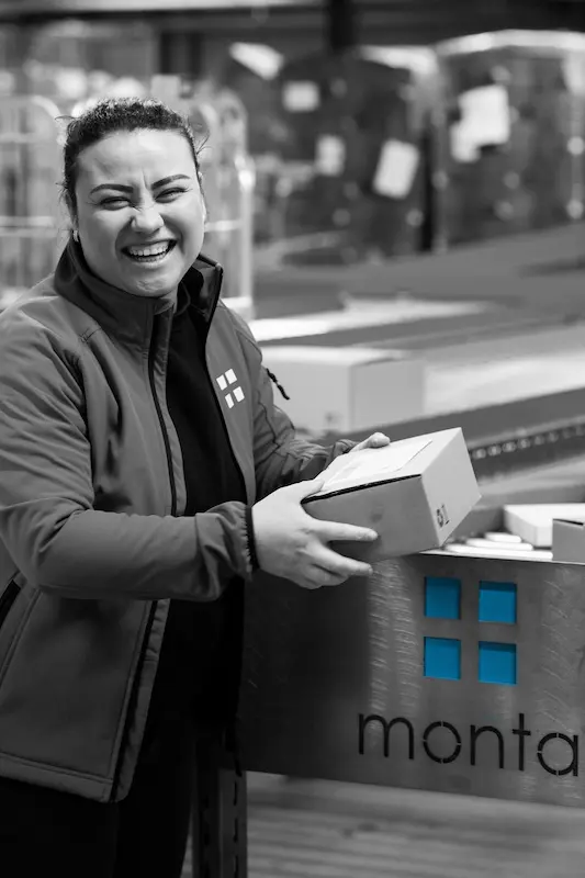 Scalable logistics services – MontaWMS in action